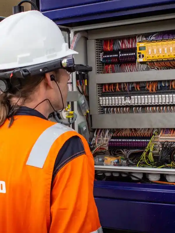 argumented/img1 logo